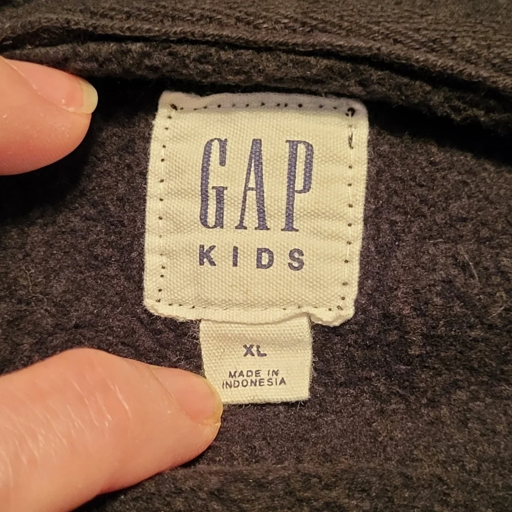 GAP kids sweatshirt